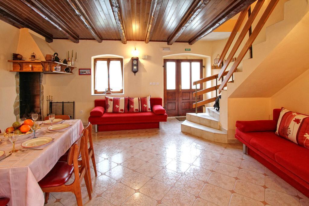 Holiday Home Marko Фунтана Экстерьер фото